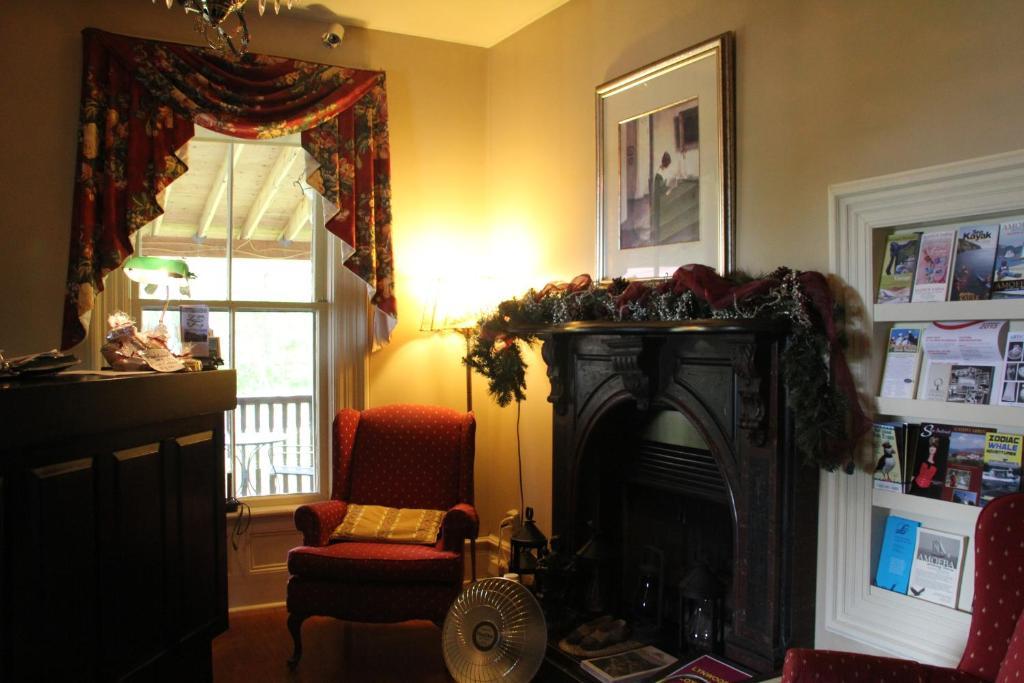 Lynwood Inn Baddeck Inlet المظهر الخارجي الصورة