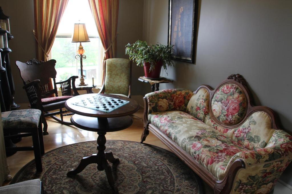 Lynwood Inn Baddeck Inlet المظهر الخارجي الصورة