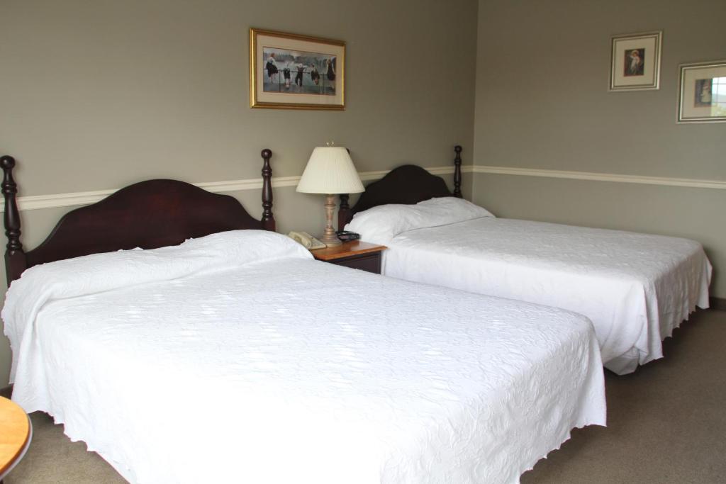 Lynwood Inn Baddeck Inlet المظهر الخارجي الصورة